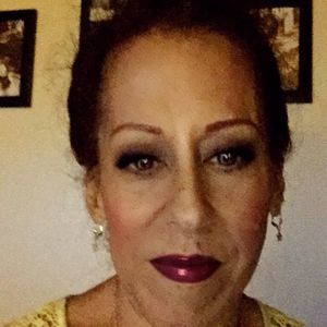 Meet your Posher, Gale